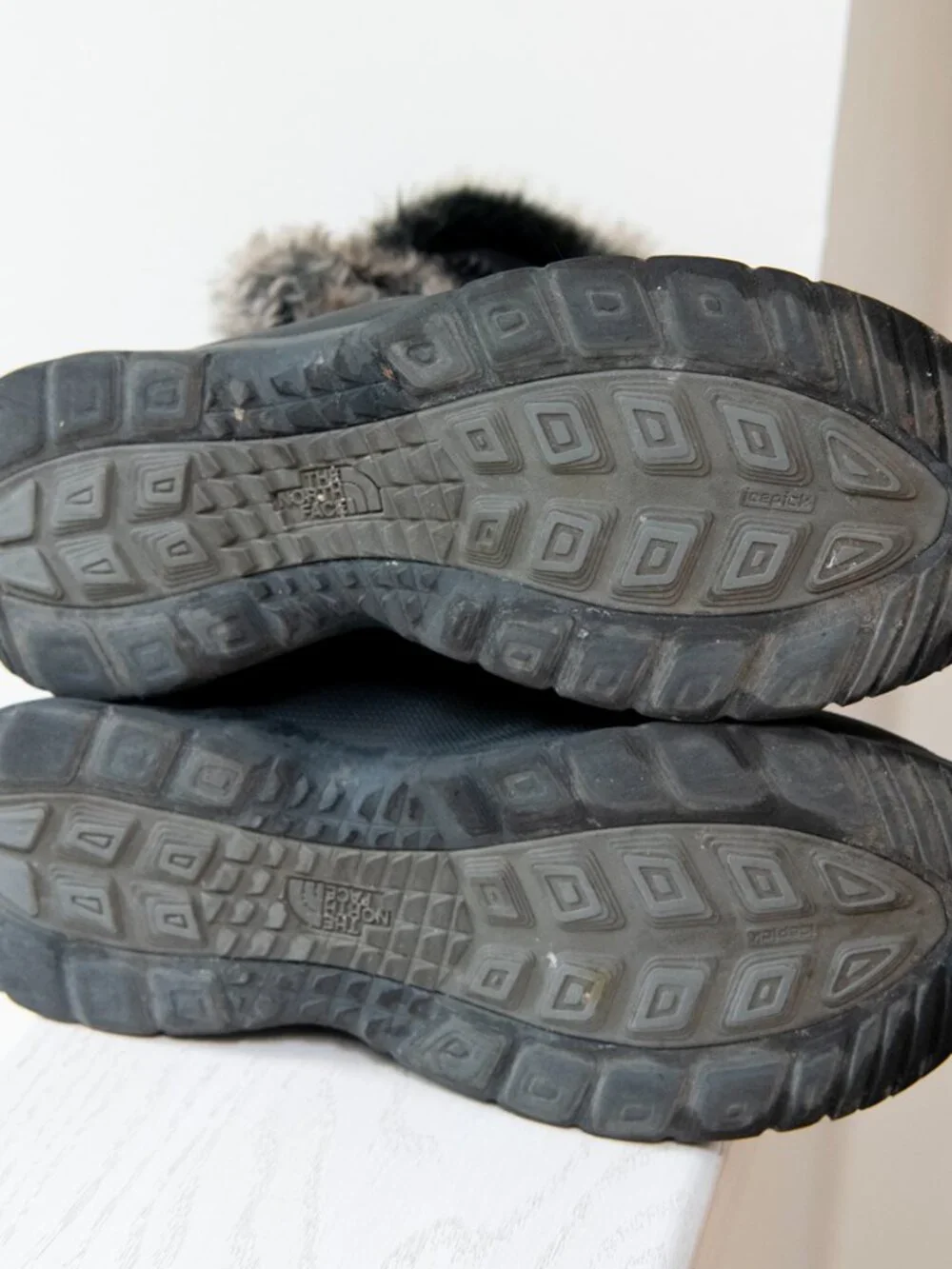 The North Face Women's Thermoball Microbaffle Bootie SZ 7